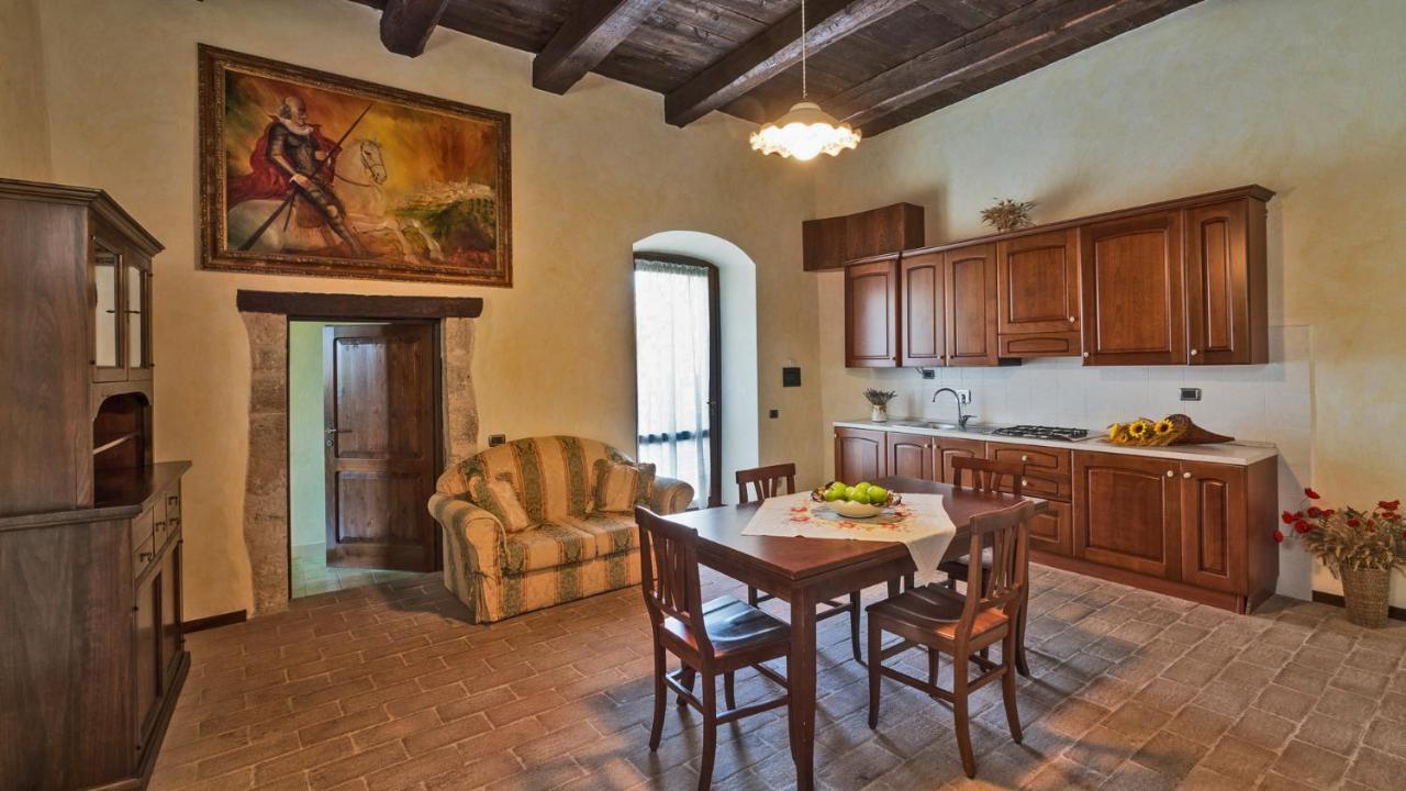 Vila Castello Di Pupaggi Sellano Exteriér fotografie