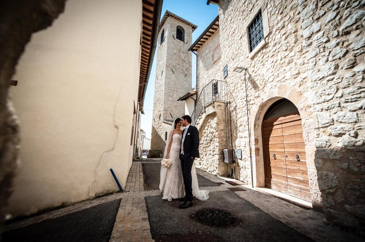 Vila Castello Di Pupaggi Sellano Exteriér fotografie